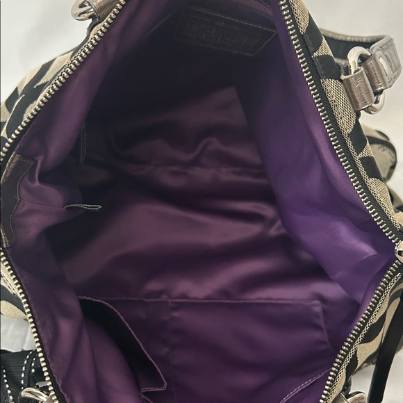 Coach Grey/Black Signature C Print Classic Poppy Travel Tote Bag Purse 🌺🌺 - Picture 12 of 16